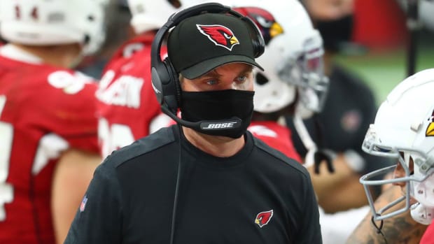 Arizona Cardinals wide receivers coach David Raih against the Washington Football Team at State Farm Stadium.
